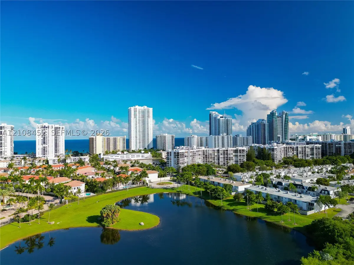 1000 Parkview #809, Hallandale, FL 33009 - #1