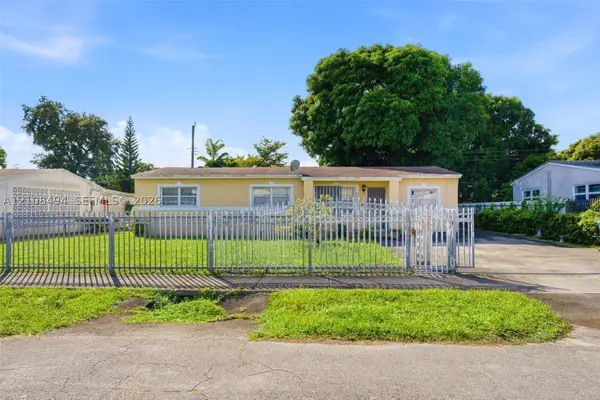6940 NW 28th, Miami, FL 33147