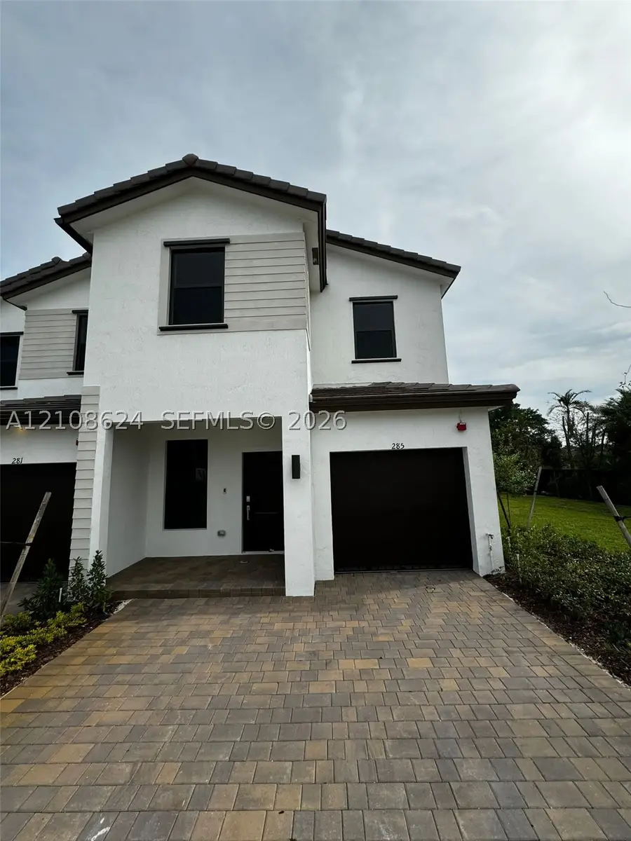 285 SW 159th, Pembroke Pines, FL 33027 - #2