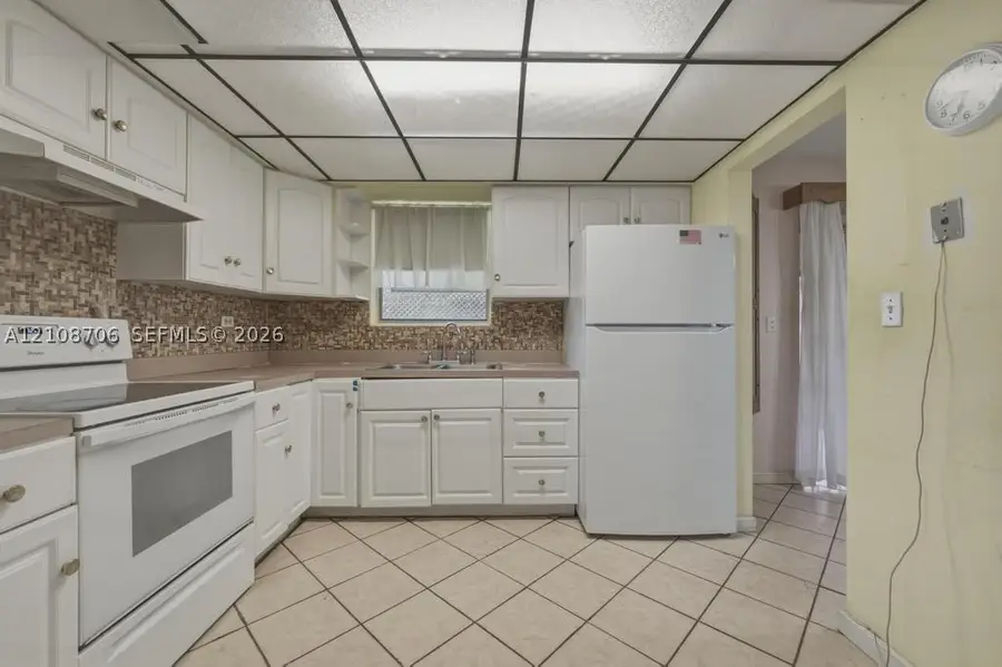 531 N 70th, Hollywood, FL 33024 - #3