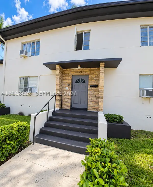 8300 Crespi #3, Miami Beach, FL 33141