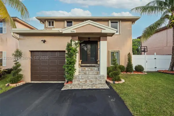 5840 Woodland Point, Tamarac, FL 33319