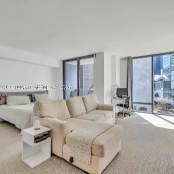 31 SE 6th #805, Miami, FL 33131