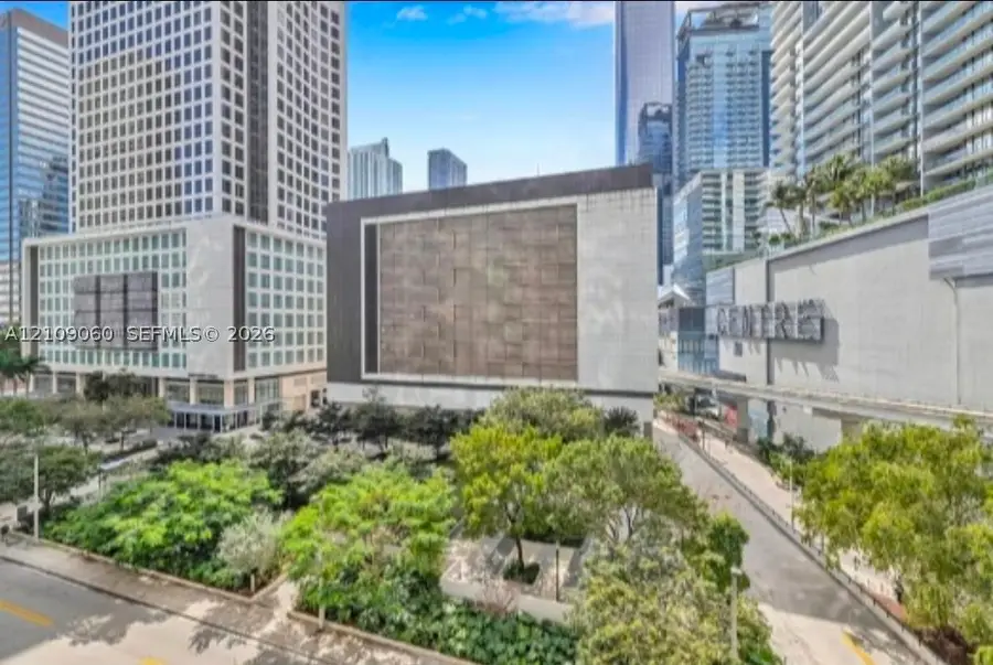31 SE 6th #805, Miami, FL 33131 - #3