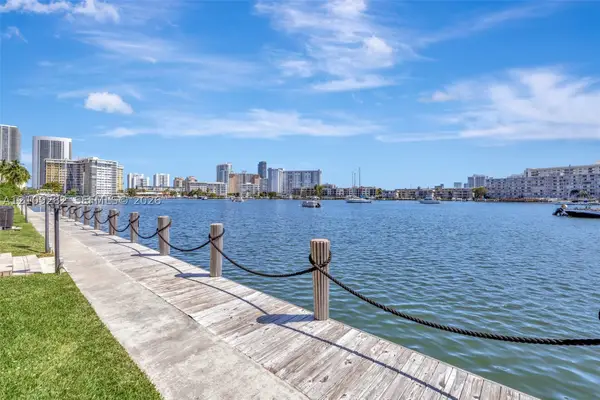 2200 Diana #111, Hallandale, FL 33009
