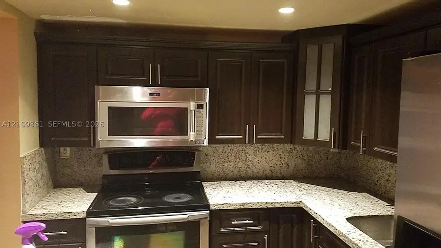 Address Withheld By Seller, Miami, FL 33179 - #2