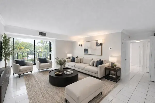 77 Crandon #3C, Key Biscayne, FL 33149