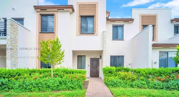 21443 NE 2nd, Miami, FL 33179