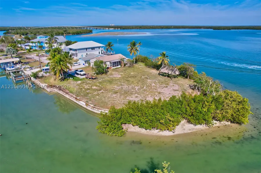 103 Bayshore, Goodland, FL 34140 - #2