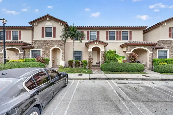 15075 SW 116th, Miami, FL 33196