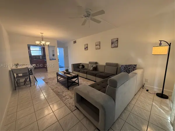 1400 Tallwood #103, Hollywood, FL 33021