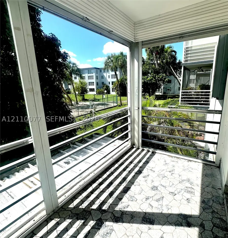 447 NE 195th #214, Miami, FL 33179 - #3