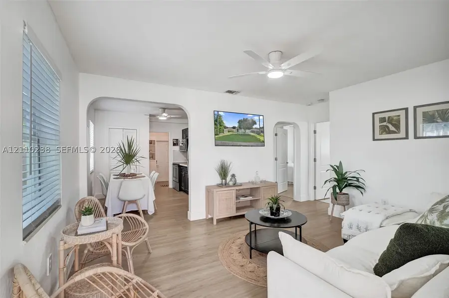 3135 SW 64th, Miami, FL 33155 - #3