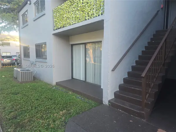 Address Withheld By Seller, Miami, FL 33193
