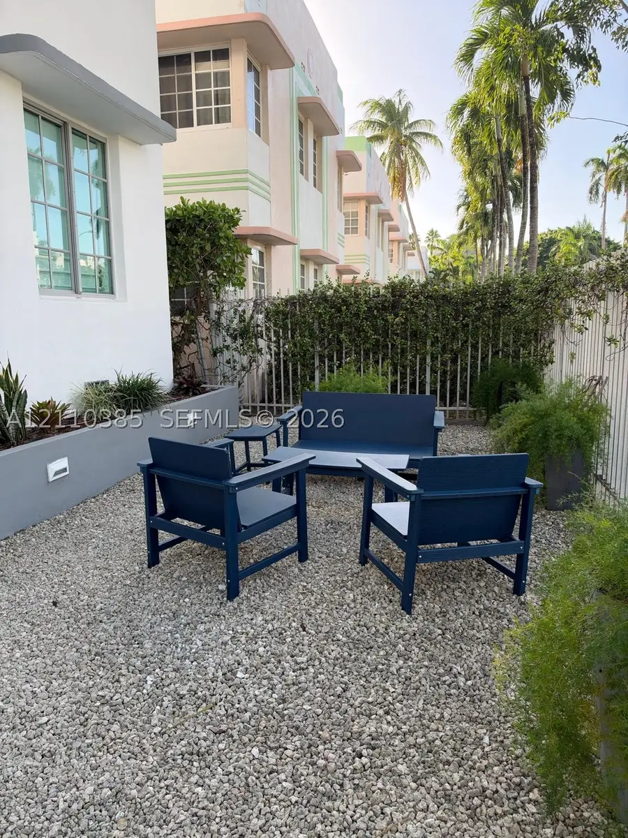 526 15th #8, Miami Beach, FL 33139 - #2
