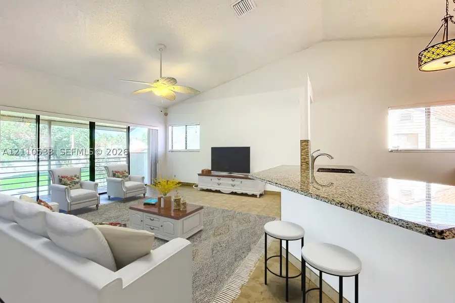 20 Via De Casas Sur #202, Boynton Beach, FL 33426 - #2