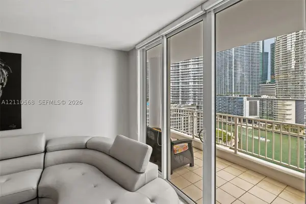 801 Brickell Key #2006, Miami, FL 33131