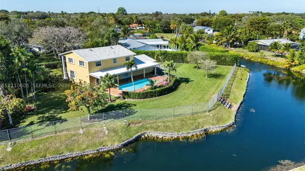11401 SW 72nd, Pinecrest, FL 33156