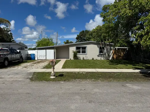 4541 SW 40th, West Park, FL 33023