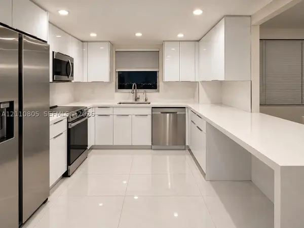 2750 NE 183rd #2208, Aventura, FL 33160
