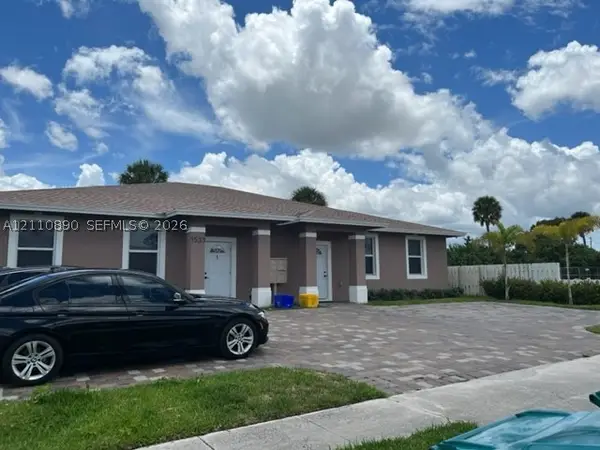 1533 W 26th, Riviera Beach, FL 33404