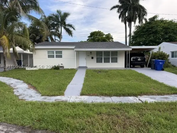 3034 Arthur, Hollywood, FL 33021