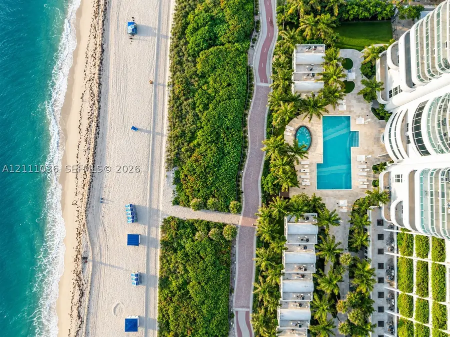 6365 Collins #3811, Miami Beach, FL 33141 - #3
