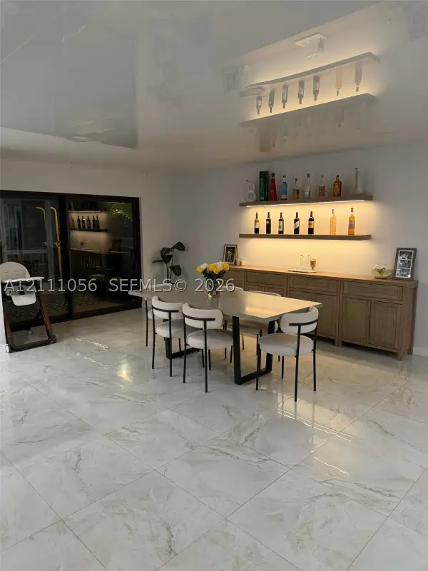 5020 Sheridan #2, Hollywood, FL 33021