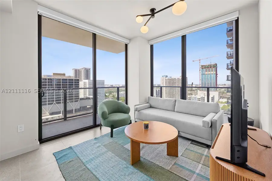 11 NE 6th #2214, Miami, FL 33132 - #2