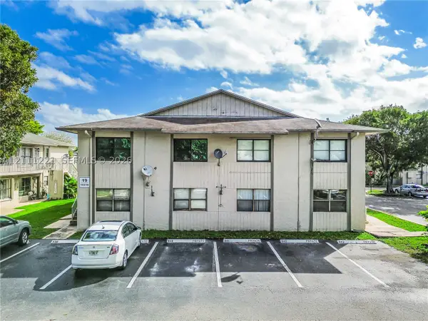 15316 SW 72nd #19-21, Miami, FL 33193