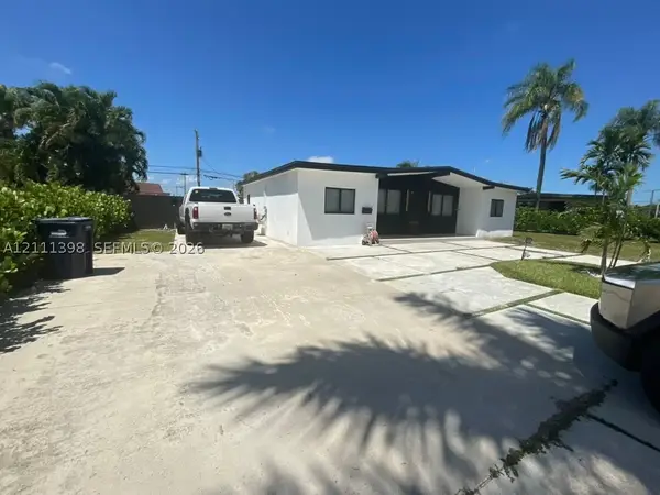 10721 SW 47th, Miami, FL 33165