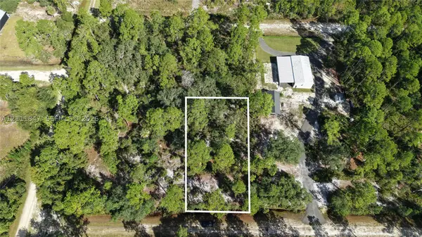 104 Marie, Other Fl City, FL 32139