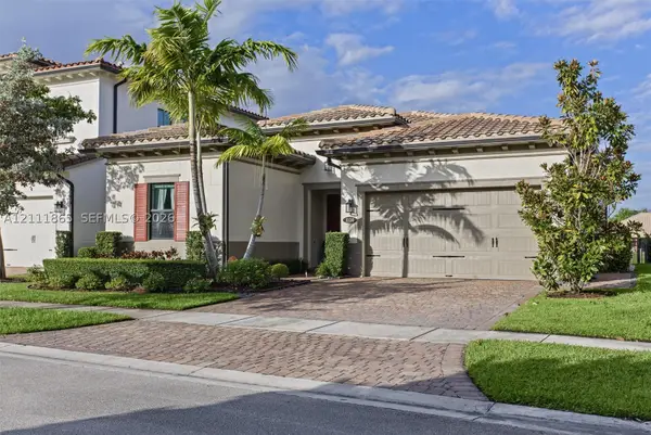 1034 SW 113th, Pembroke Pines, FL 33025