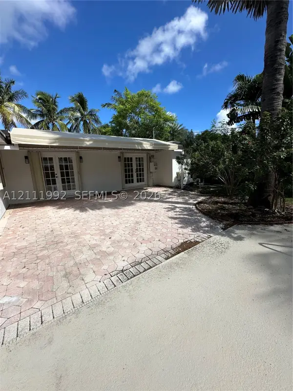 640 NW 28th, Wilton Manors, FL 33311