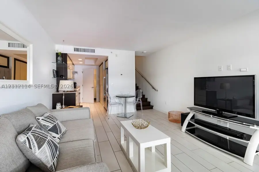 2130 Park #5, Miami Beach, FL 33139 - #3
