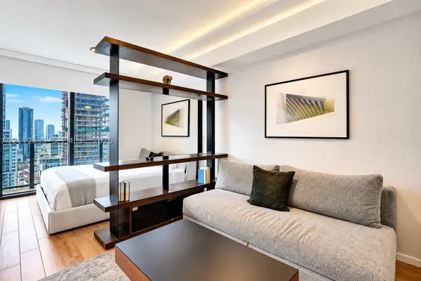 398 NE 5th #1712, Miami, FL 33132