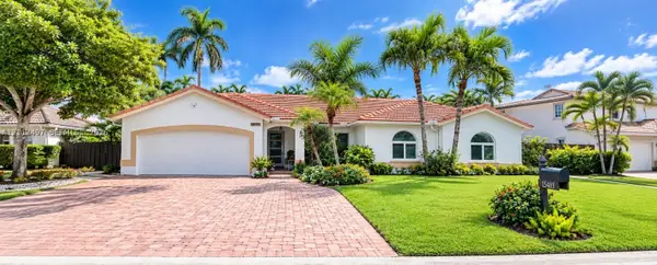 15483 SW 42nd, Miami, FL 33185