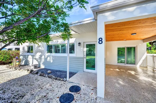 8 Ocean View, Key Largo, FL 33037