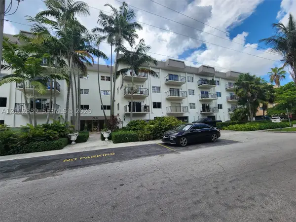 2640 NE 135th #415, North Miami, FL 33181