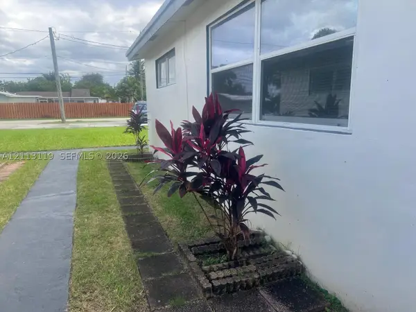 618 SW 4th, Hallandale, FL 33009