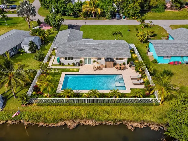 1206 NE 4th, Cape Coral, FL 33909