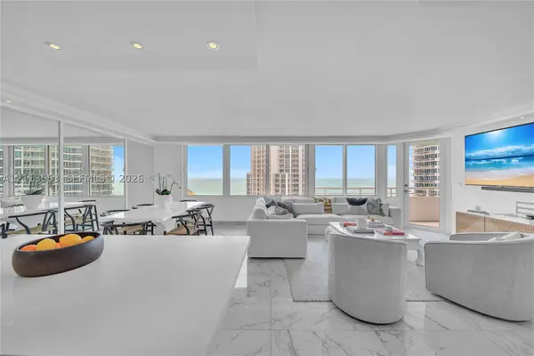 400 S Pointe #2106, Miami Beach, FL 33139