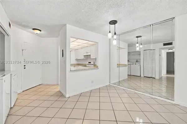 1750 W 46th #223, Hialeah, FL 33012