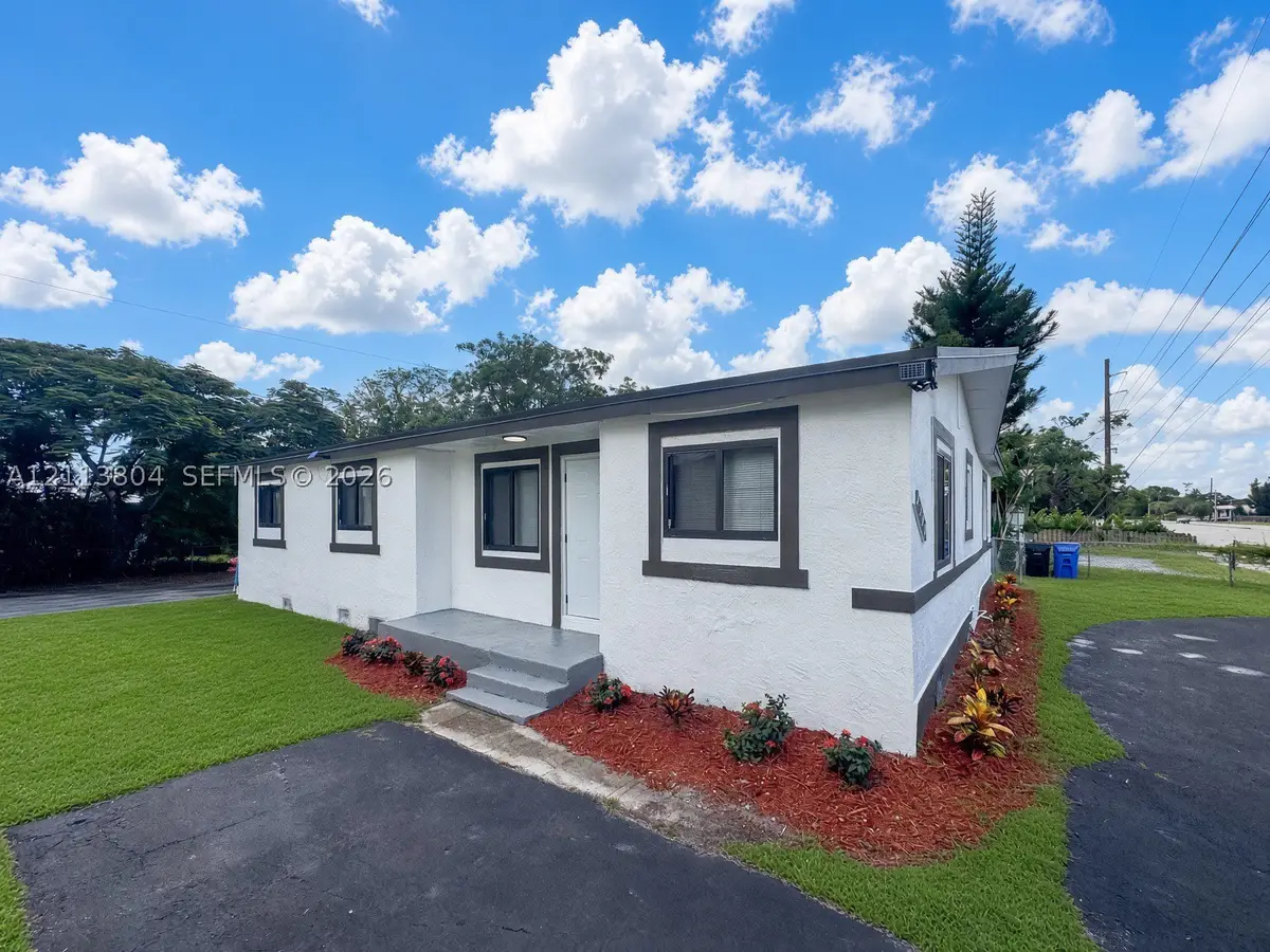 2300 NW 31st, Fort Lauderdale, FL 33311 - #1