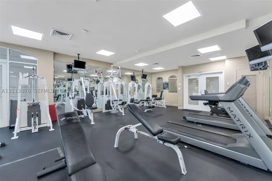 6001 SW 70th #253, South Miami, FL 33143 - #3