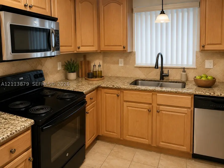 180 NE 12th #16E, Hallandale, FL 33009 - #3