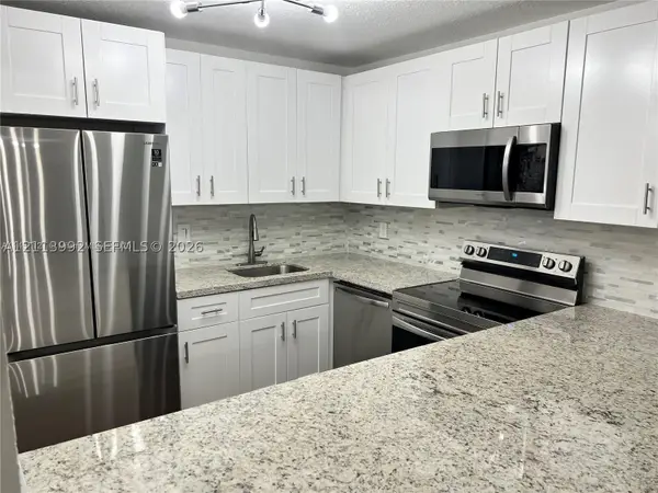 9355 SW 8th #124, Boca Raton, FL 33428
