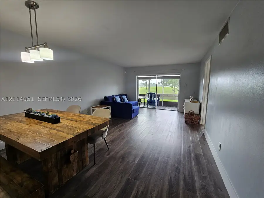 2431 SW 82nd #102, Davie, FL 33324 - #2