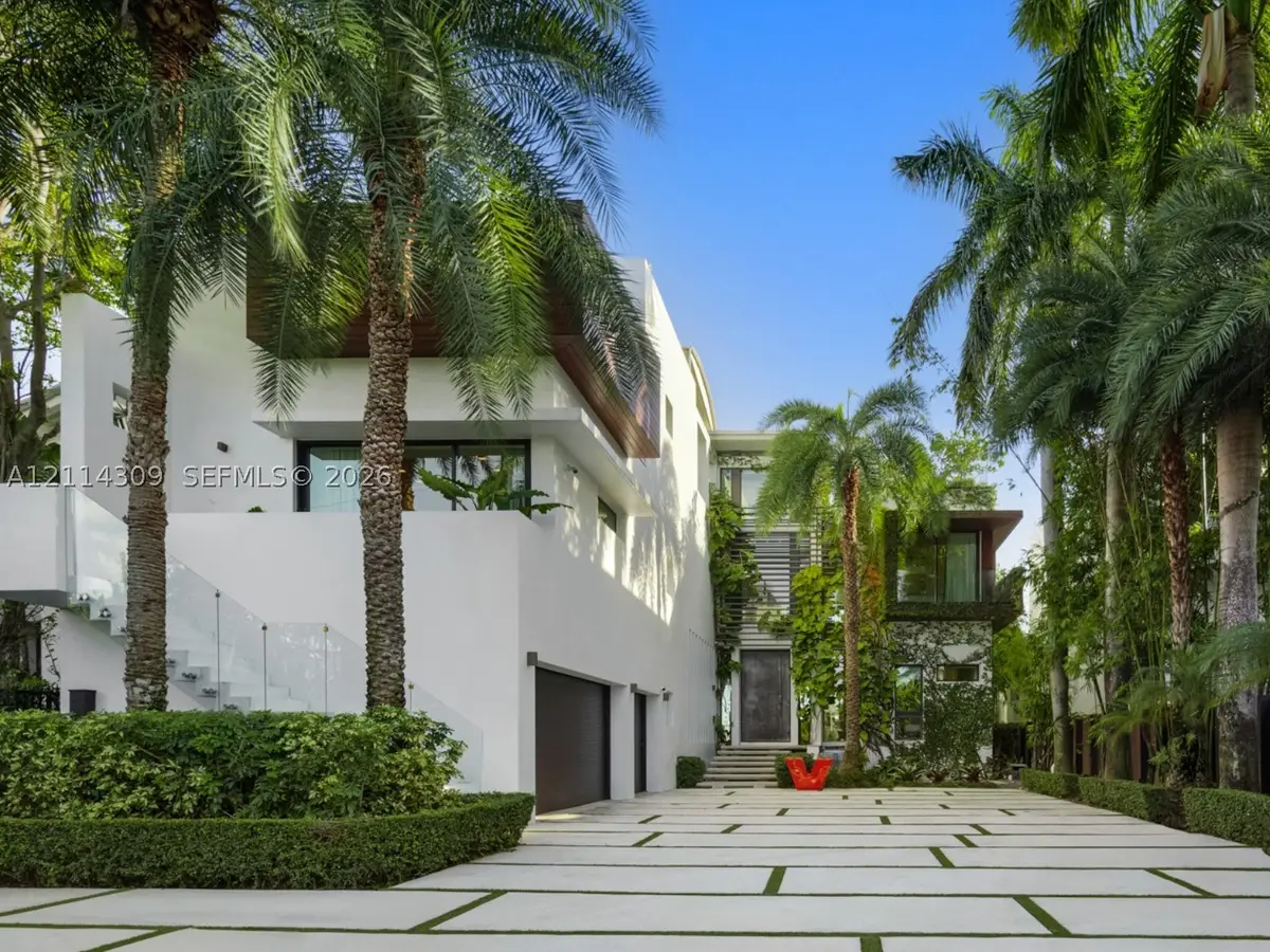 1374 S Venetian, Miami Beach, FL 33139 - #1