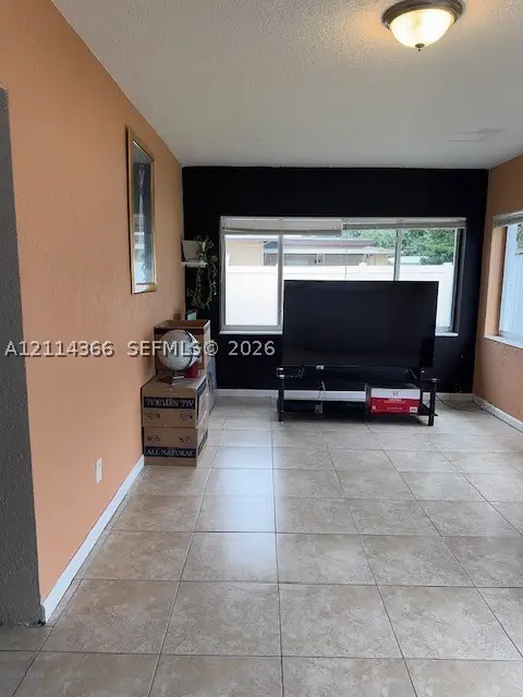 3478 NW 26th, Lauderdale Lakes, FL 33311 - #3